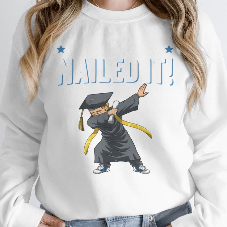 Dabbing Graduation Class Of 2025 Boy Kindergarten Nailed It Unisex Sweatshirt
