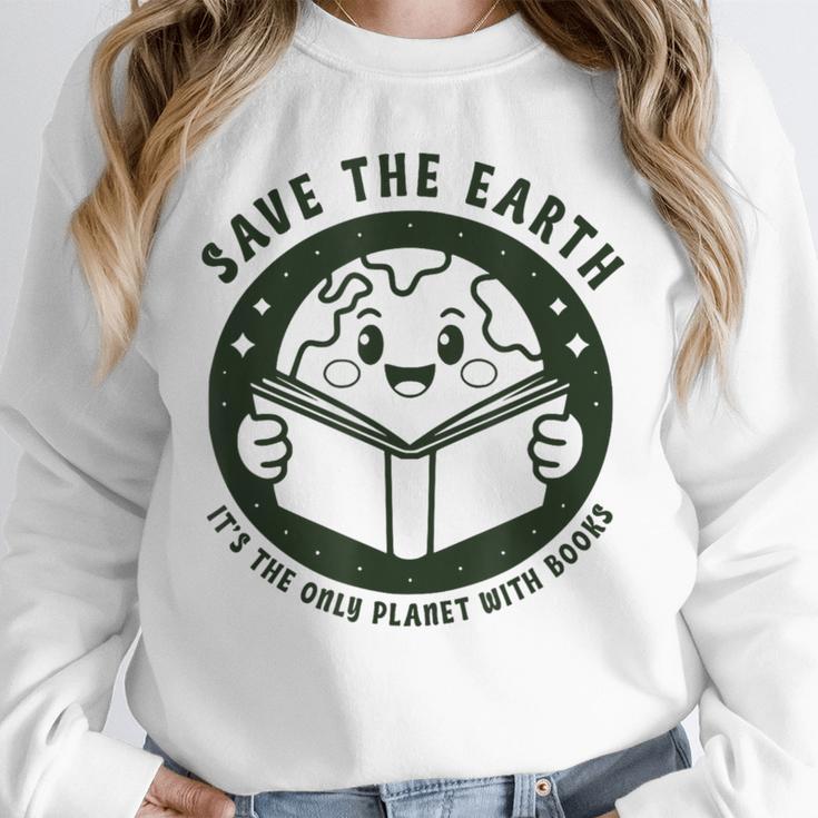 Earth Day 2025 Save Earth It´s Only Planet With Books Reader Unisex Sweatshirt