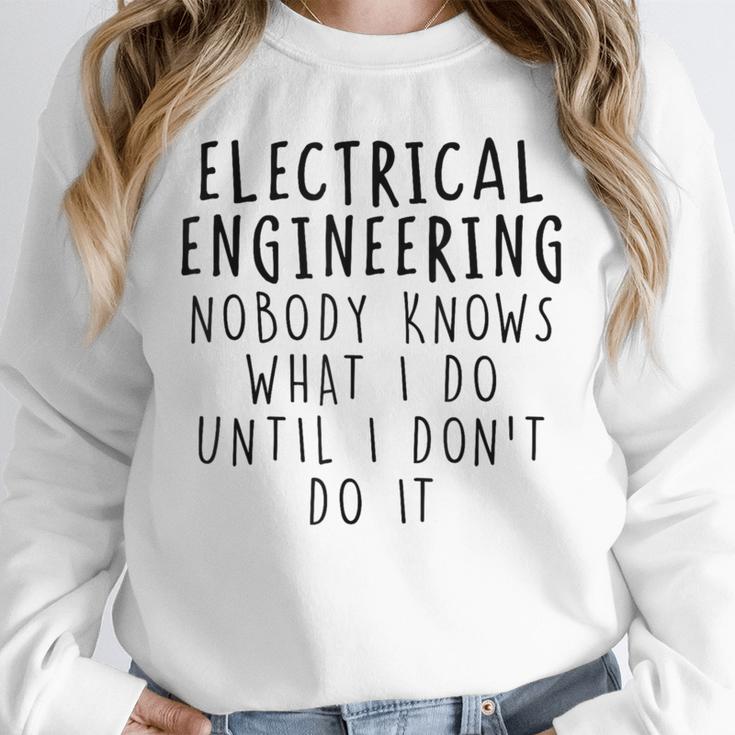 Electrical Engineering Tees Women's Electrical Engineer Modern Classic Casual Small Graduation T-Shirt Unisex Sweatshirt