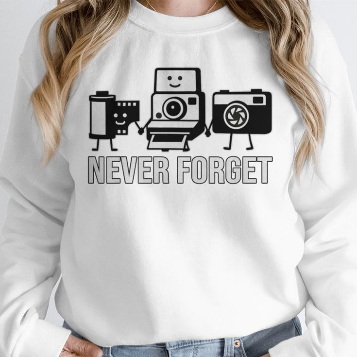 Never Forget Retro Camera Photography Nostalgia Premium Tri-Blend Unisex Sweatshirt Never Forget Retro Camera Photography Nostalgia Premium Tri-Blend Unisex Sweatshirt