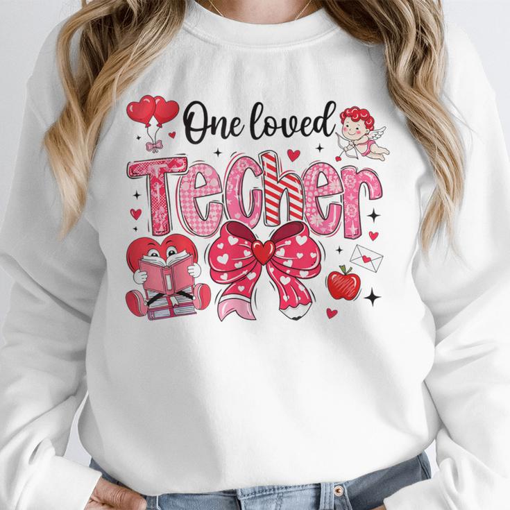HUGvyn One Loved Teacher Valentine Book Heart Reading Bow Unisex Sweatshirt