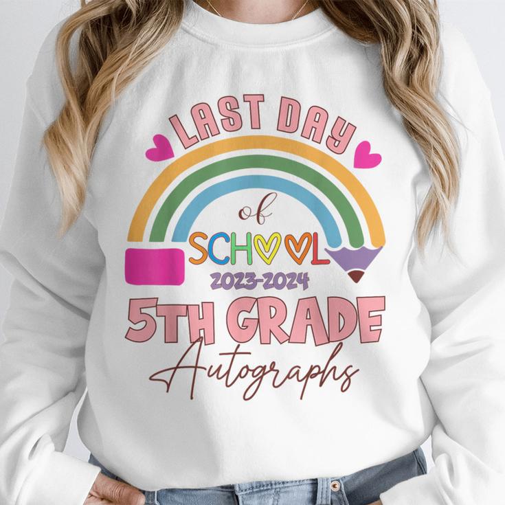Last Day Of School Autograph 5th Grade Graduation Boys Girls Unisex Sweatshirt