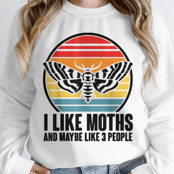 I Like Moths And Maybe 3 People Insect Moth Lovers Introvert Unisex Sweatshirt