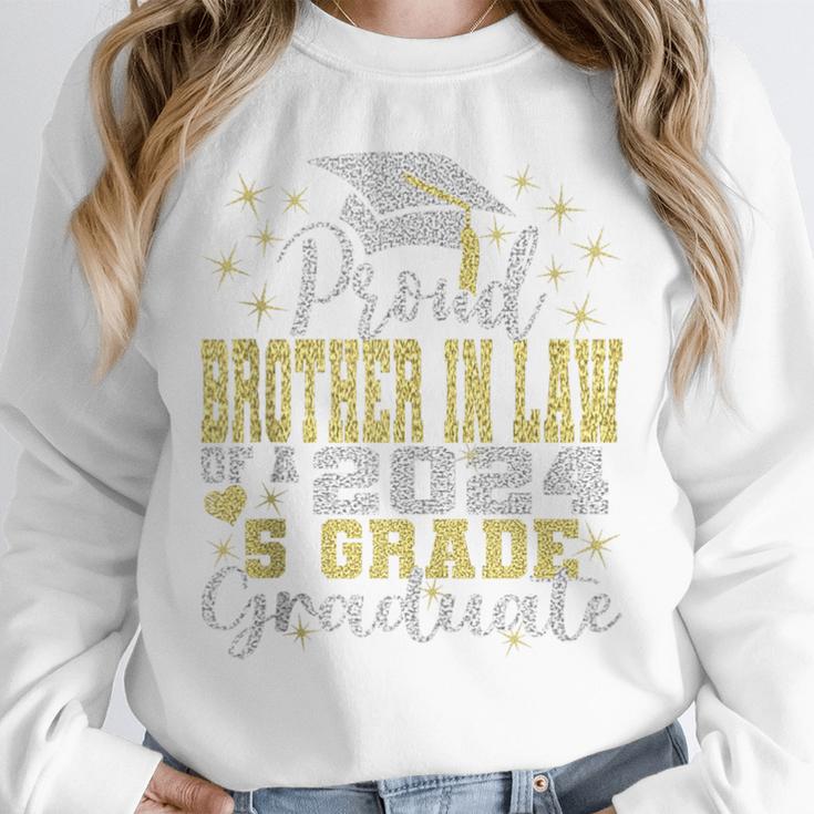 Proud Brother In Law Of 5th Grade Graduate 2024 Graduation Unisex Sweatshirt