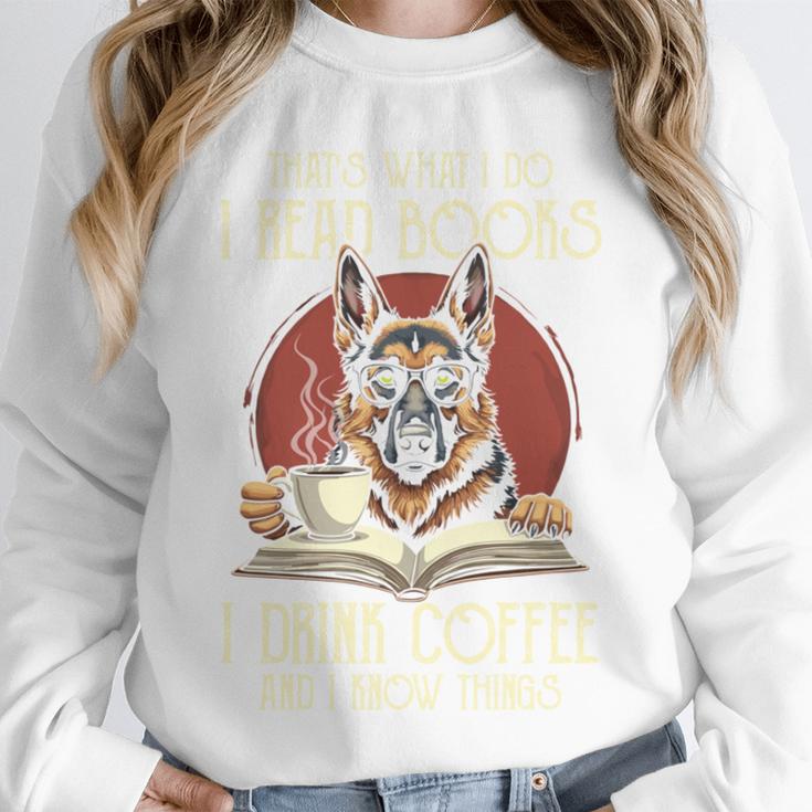 i Read Books And i Know Things German Shepherd Coffee Books Unisex Sweatshirt