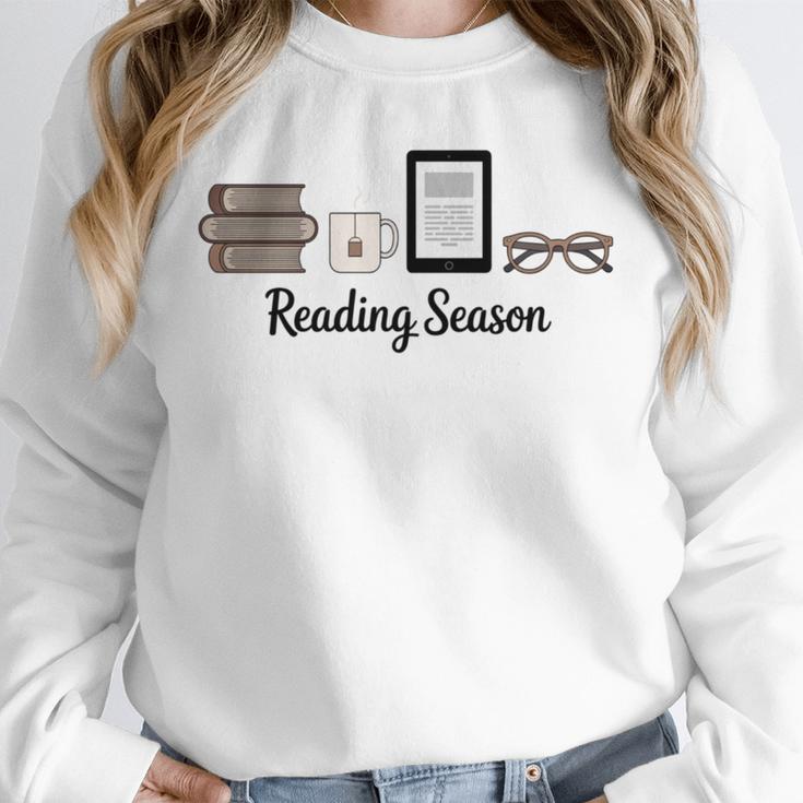 Reading Season Book Lover Librarian Cozy Bookworm Unisex Sweatshirt