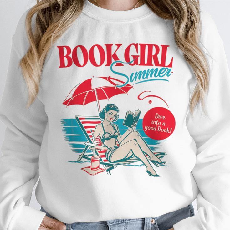 Retro Book Girl Summer For Women Beach Reading Unisex Sweatshirt