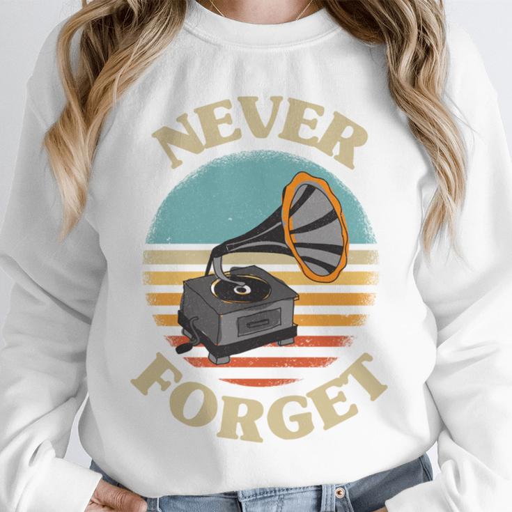 Retro Grammophone Never Forget Nostalgia Vintage Unisex Sweatshirt Retro Grammophone Never Forget Nostalgia Vintage Unisex Sweatshirt