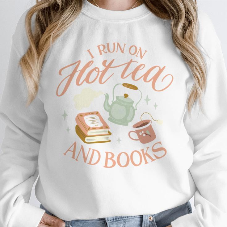 I Run ON HOT Tea & Books Reader Reading Meme Unisex Sweatshirt