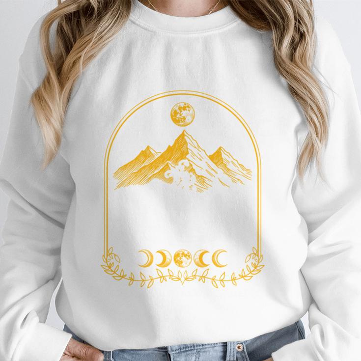 Suriel Tea Co Hot Or Cold Always Fresh Reader Book Lover Unisex Sweatshirt