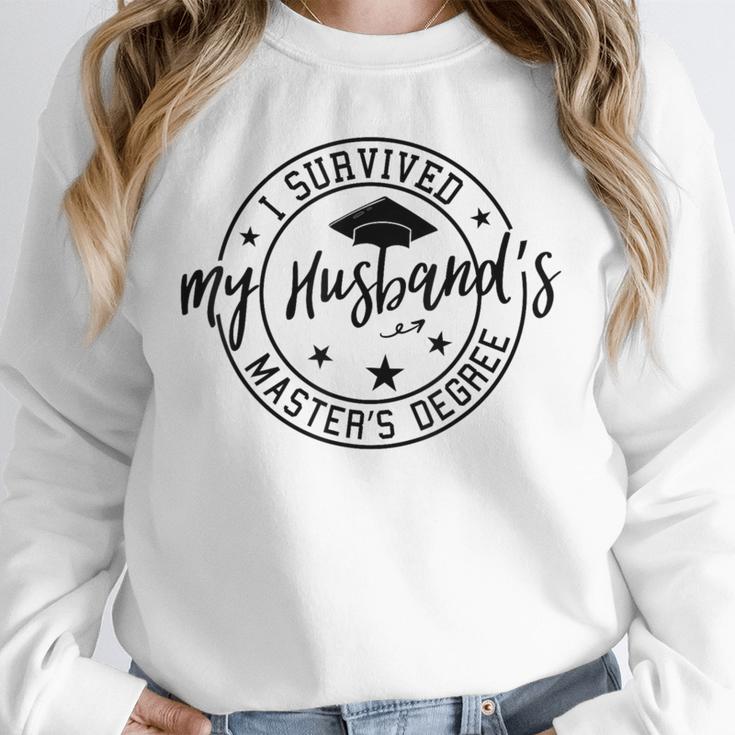 I Survived My Husband's Masters Degree Funny 2023 Graduation Unisex Sweatshirt