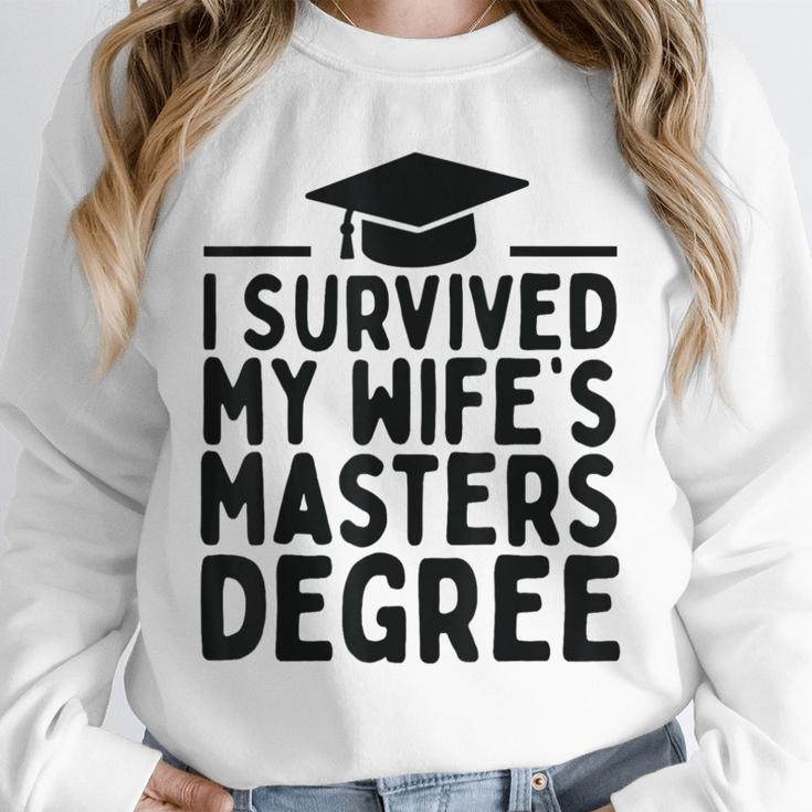 I Survived My Wife's Masters Degree Graduation Class Of 2025 Unisex Sweatshirt