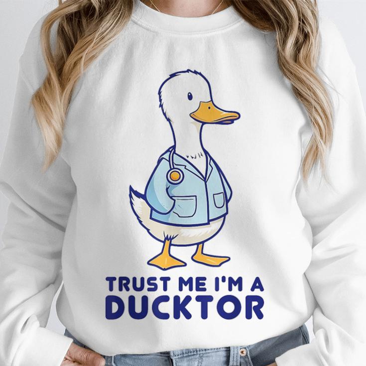 Trust Me I'm a Ducktor Doctor Sayings Graduation Unisex Sweatshirt