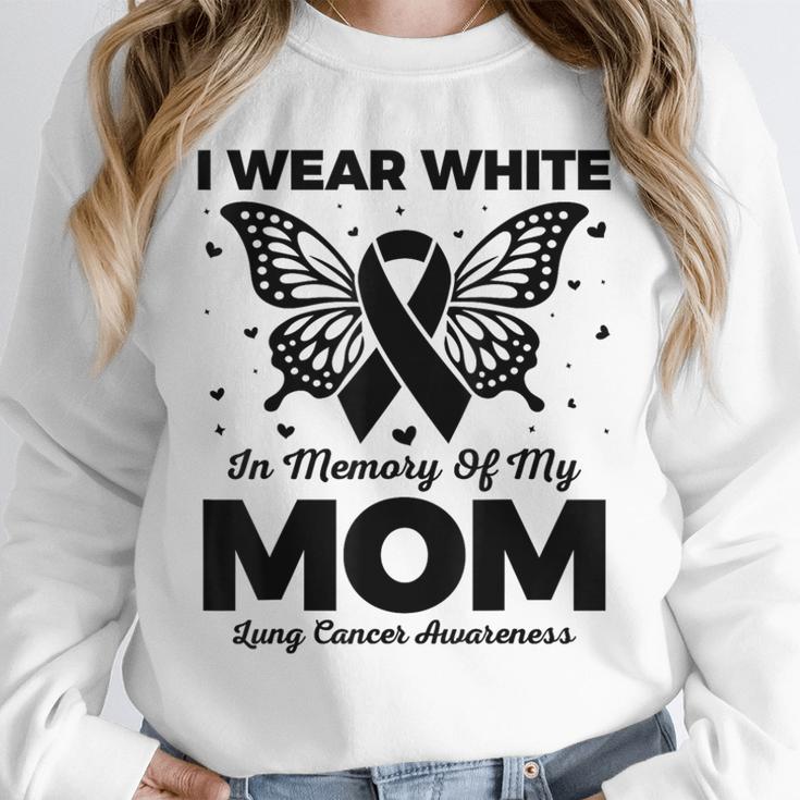 I Wear In Memory Of My Mom Butterfly Lung Cancer Unisex Sweatshirt