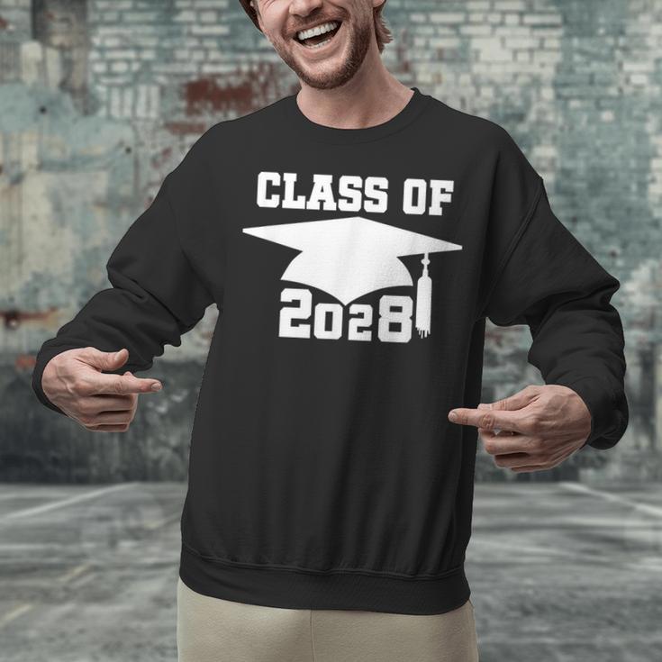 Class Of 2028 T-Shirt School Graduation Pride Tee Unisex Sweatshirt
