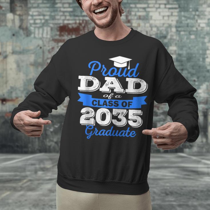 Class Of 2035 Graduation Parents Of Kindergarten Kid Dad Mom Unisex Sweatshirt