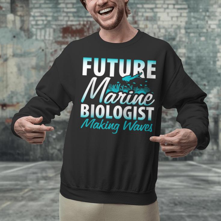FUTURE MARINE BIOLOGIST MAKING WAVES Graduation T-Shirt Unisex Sweatshirt