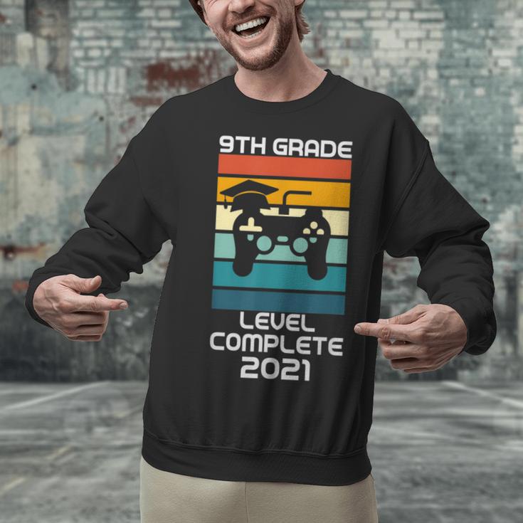 Gamer Graduation 2021 Retro 9th Grade Level Complete Unisex Sweatshirt
