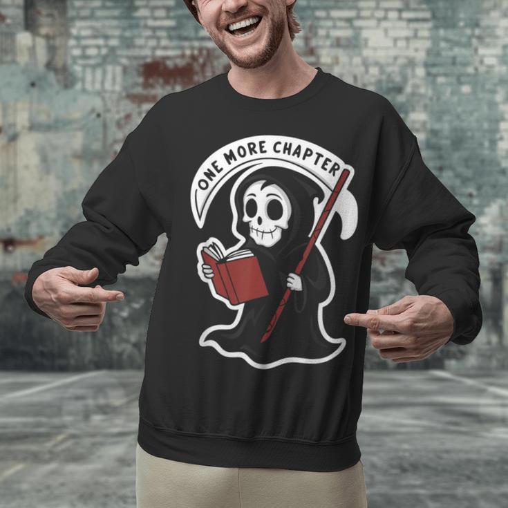 Grim Reaper Bookworm Cute Book Reading Halloween Unisex Sweatshirt