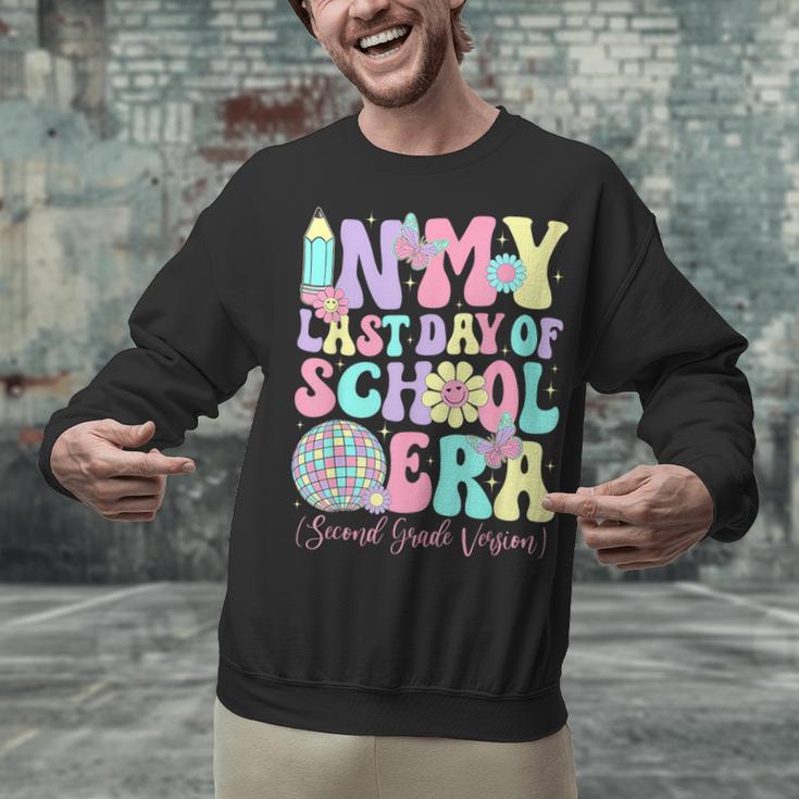 Groovy In My Last Day Of School Era Second Grade Graduation Unisex Sweatshirt