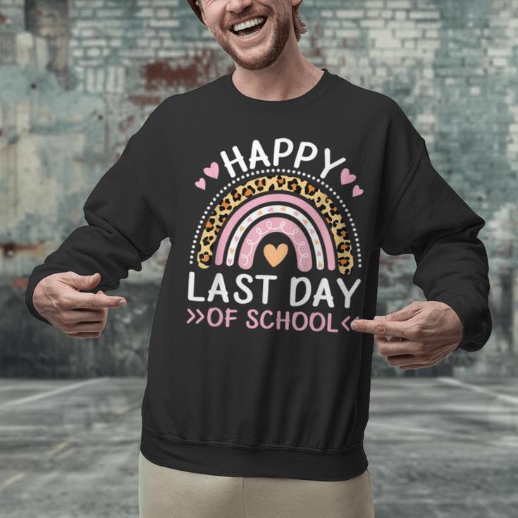 HAPPY LAST OF DAY SCHOOL Rainbow Teacher Student Graduation Men Women Girls Kids Unisex Sweatshirt