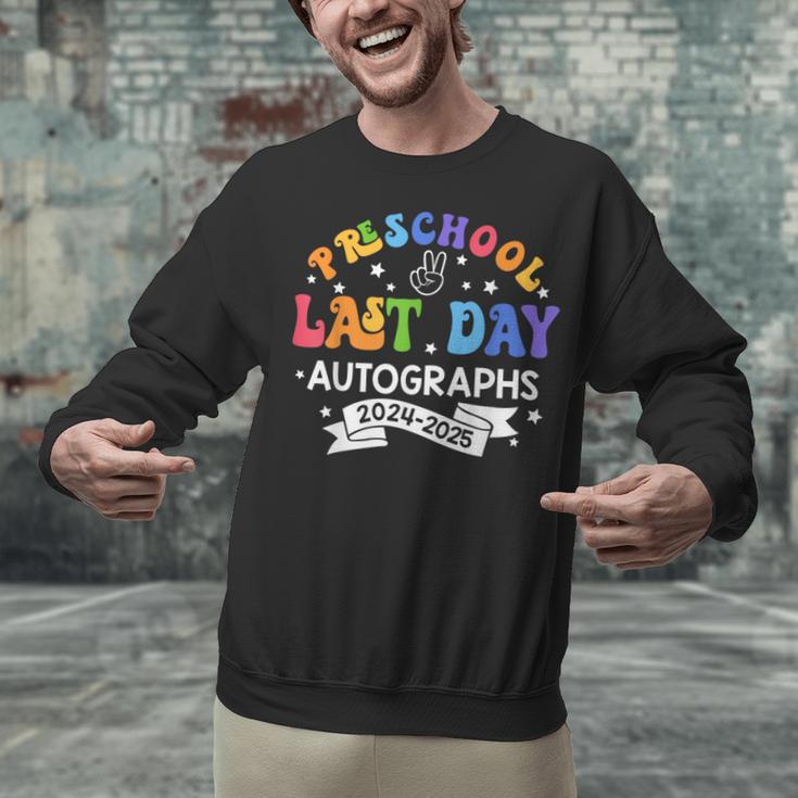 Last Day Of School Year 2025 Preschool Autograph Graduation Unisex Sweatshirt