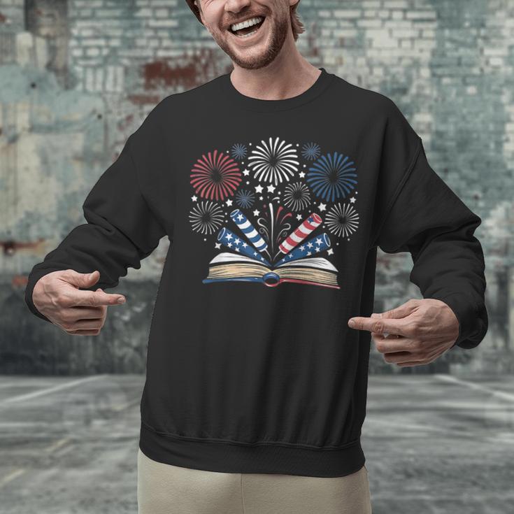 Librarian 4th July Book Lover Bookworm Patriotic Books Unisex Sweatshirt