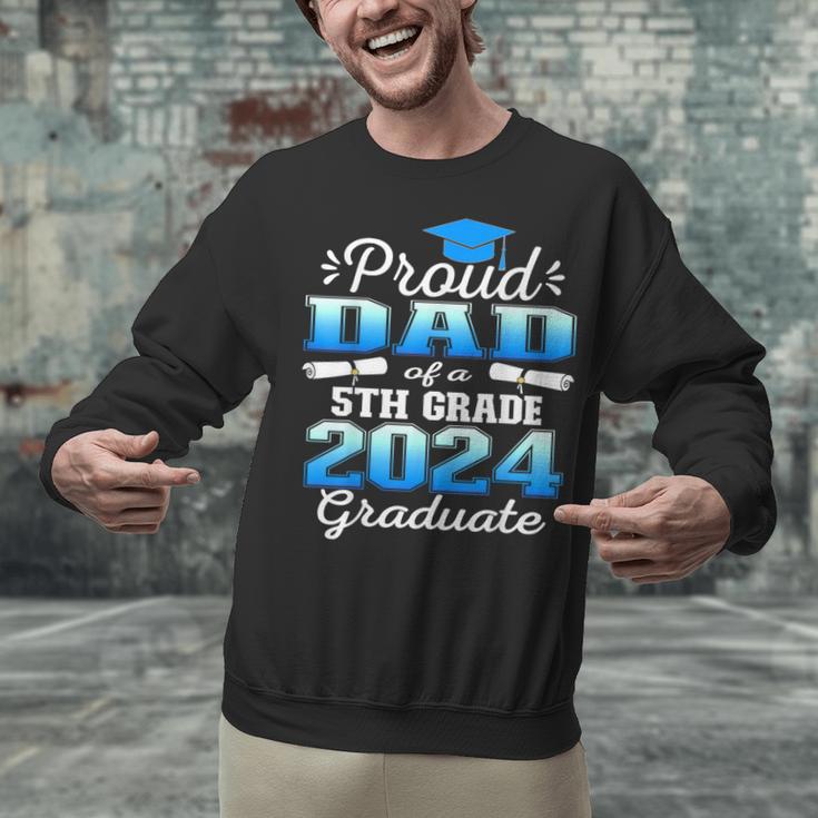Proud Dad Of 5th Grade Graduate 2024 Elementary Graduation Unisex Sweatshirt