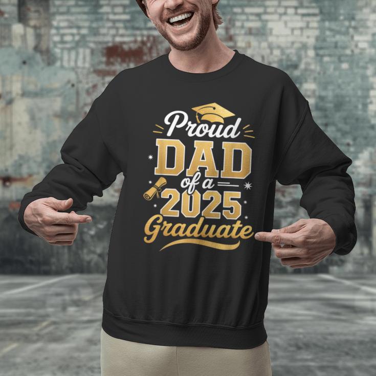 Proud Dad Of a Class Of 2025 Graduate Senior Graduation Unisex Sweatshirt