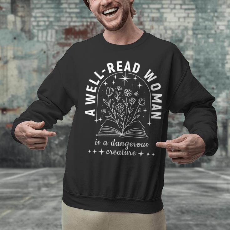A Well Read Woman Book Lover Literary Quote Unisex Sweatshirt