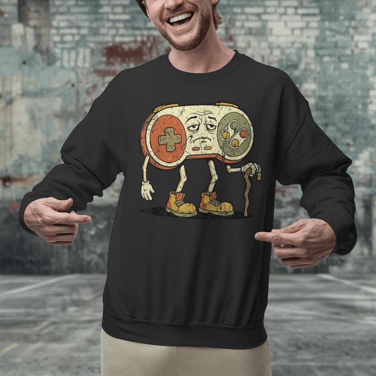 Retro Gamer 80s 90s Gaming Nostalgia Video Game Men Unisex Sweatshirt