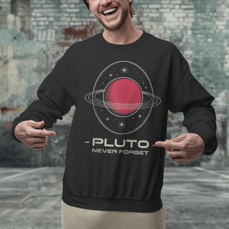 Retro Pluto Never Forget Classic Planet Pluto Nostalgia Unisex Sweatshirt