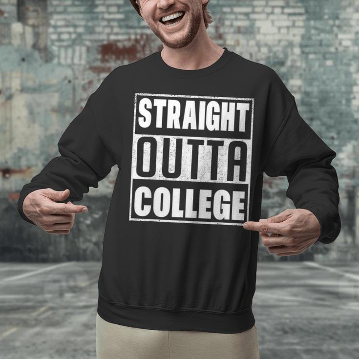 Straight Outta College Graduate Graduation 2025 Grad Men Unisex Sweatshirt