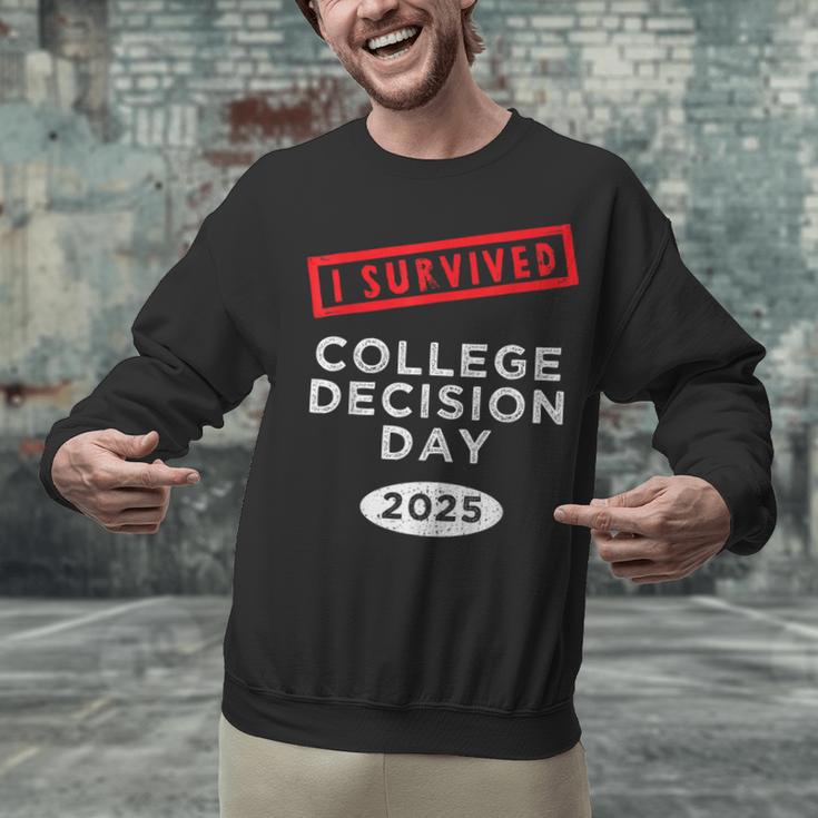 I Survived College Decision Day Graduation Class Of 25 Unisex Sweatshirt