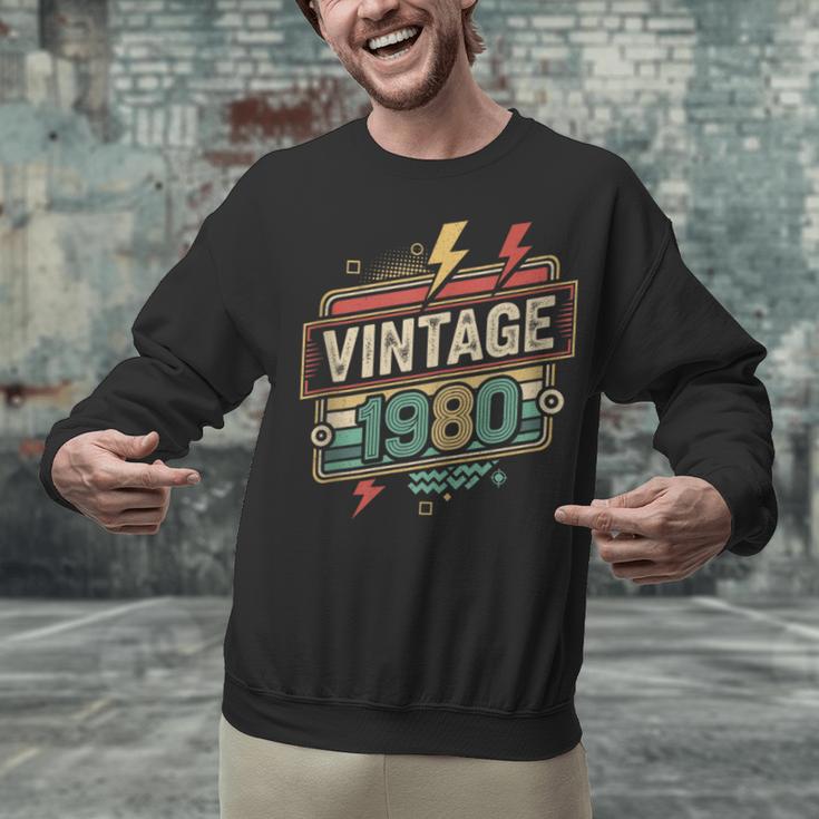 Vintage 1980 Retro Badge Decade Nostalgia Graphic Emblem Unisex Sweatshirt