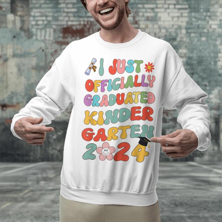 I Officially Graduated Kindergarten Graduation Class 2024 Unisex Sweatshirt