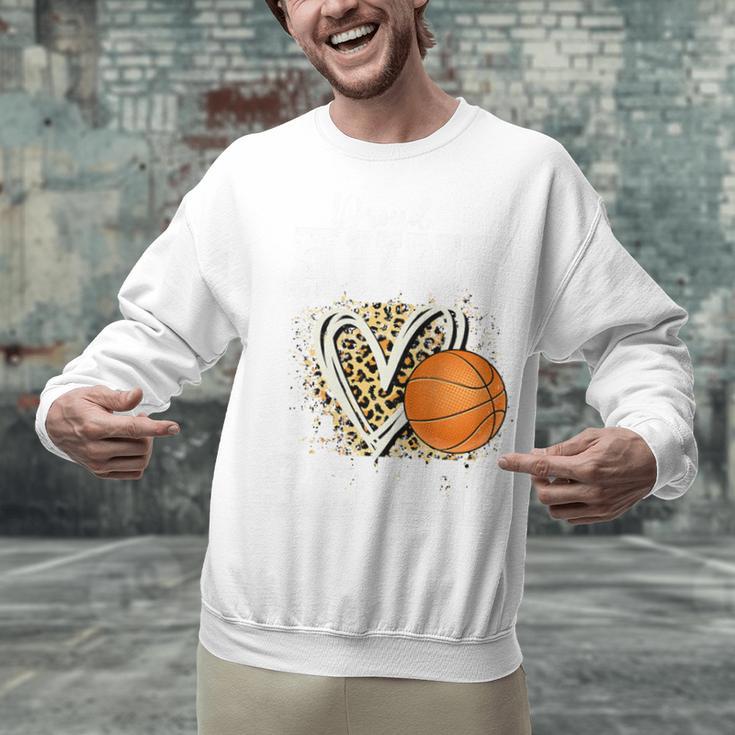 Proud Aunt Of A 2026 Senior Basketball Graduation Leopard Premium Tri-Blend Unisex Sweatshirt