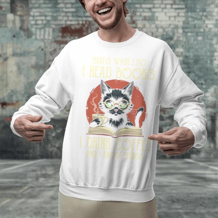 i Read Books And i Know Things Cat Reading Cat Coffee Books Unisex Sweatshirt