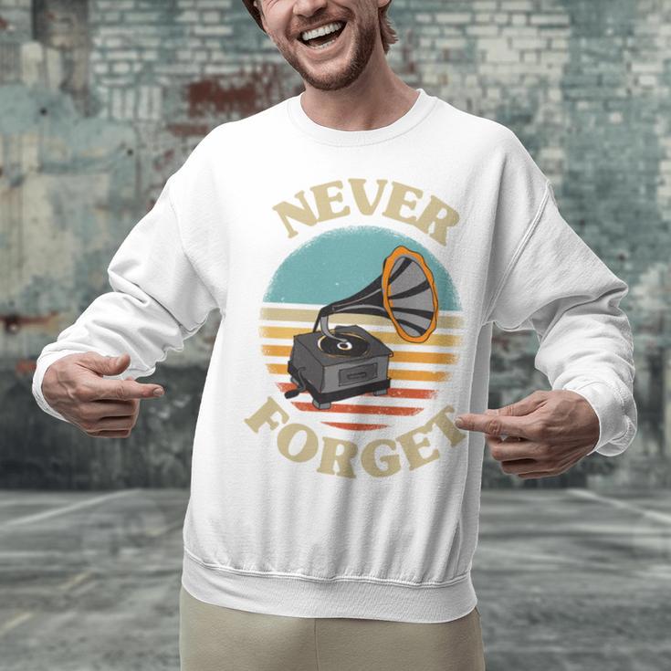 Retro Grammophone Never Forget Nostalgia Vintage Unisex Sweatshirt Retro Grammophone Never Forget Nostalgia Vintage Unisex Sweatshirt