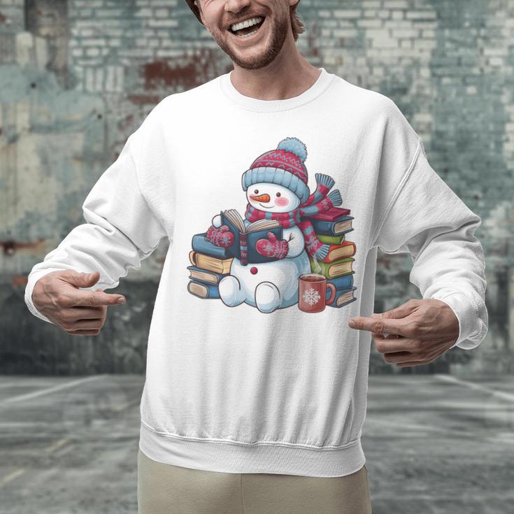 Snowman Reading Book Lovers Christmas Bookworm Librarian Unisex Sweatshirt