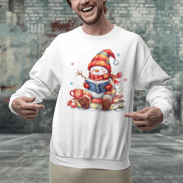 Snowman Reading Books Lovers Christmas Librarian Bookworm Unisex Sweatshirt