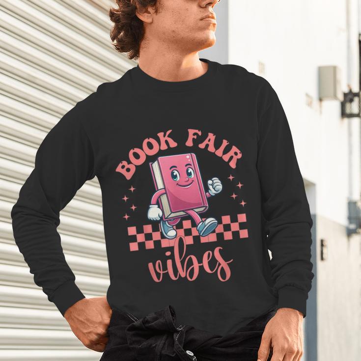 Book Fair Vibes School Librarian Retro 70s Reading Bookworm Unisex Long Sleeve T-Shirt