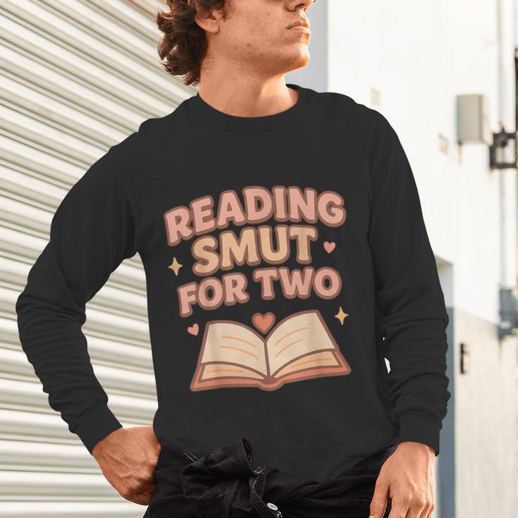 Book Lover Pregnancy Announcement Reveal Smut Unisex Long Sleeve T-Shirt