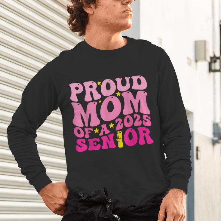 Proud Mom Of a 2025 Graduate Class Senior Graduation Mother Unisex Long Sleeve T-Shirt