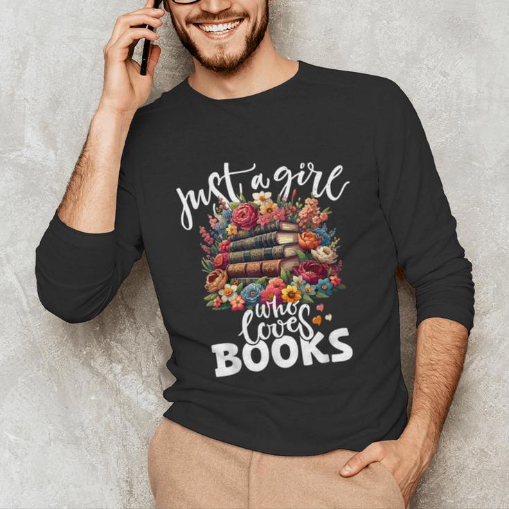 Bookworm For Women Just A Girl Who Loves Books Unisex Long Sleeve T-Shirt Bookworm For Women Just A Girl Who Loves Books Unisex Long Sleeve T-Shirt