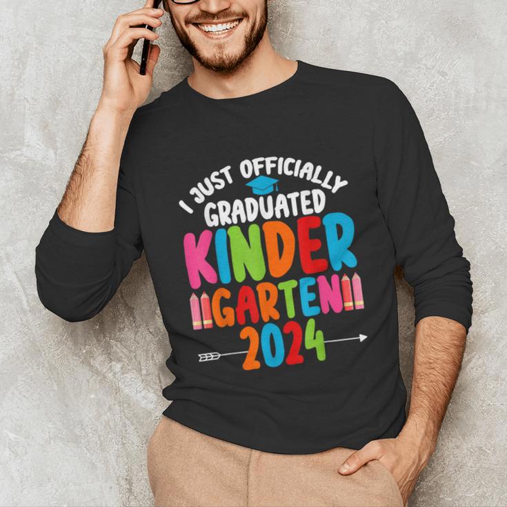 I Officially Graduated Kindergarten Graduation 2024 Unisex Long Sleeve T-Shirt