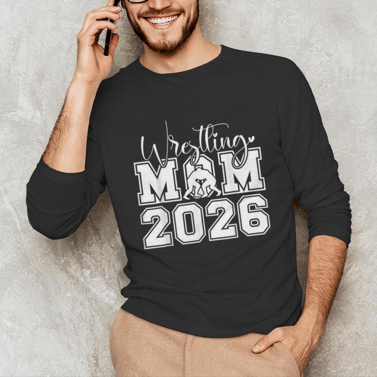 Senior 2026 Wrestling Mom Proud Senior 2026 Mom Graduation Unisex Long Sleeve T-Shirt