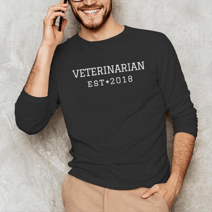 Veterinarian 2018 Graduation Unisex Long Sleeve T-Shirt