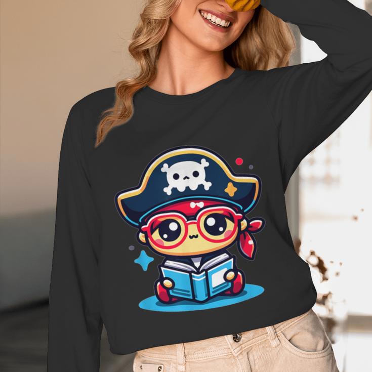 Adorable Book Lover Pirate With Reading Glasses Cute Unisex Long Sleeve T-Shirt