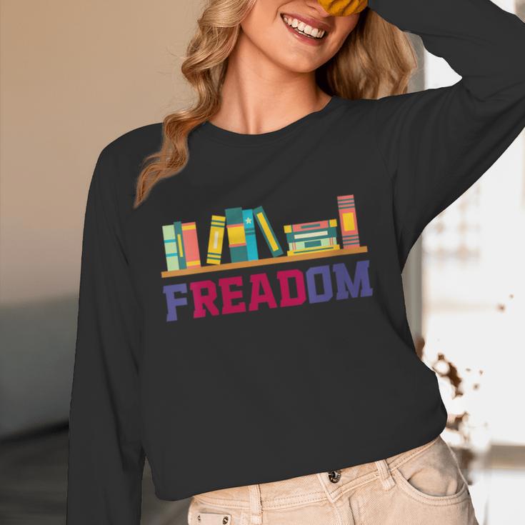 Book Lover Freedom Librarian Vintage Retro Reading Present Unisex Long Sleeve T-Shirt